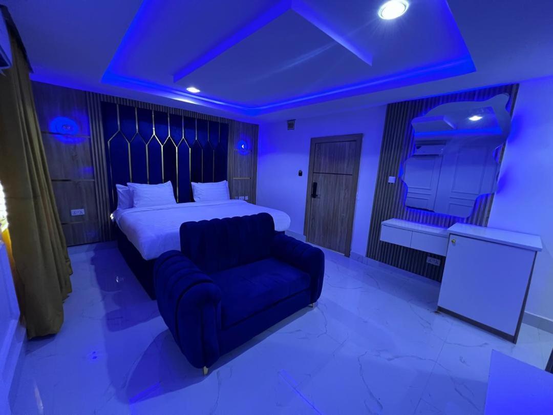 Villa Palazzo Hotel 2 Икея Экстерьер фото