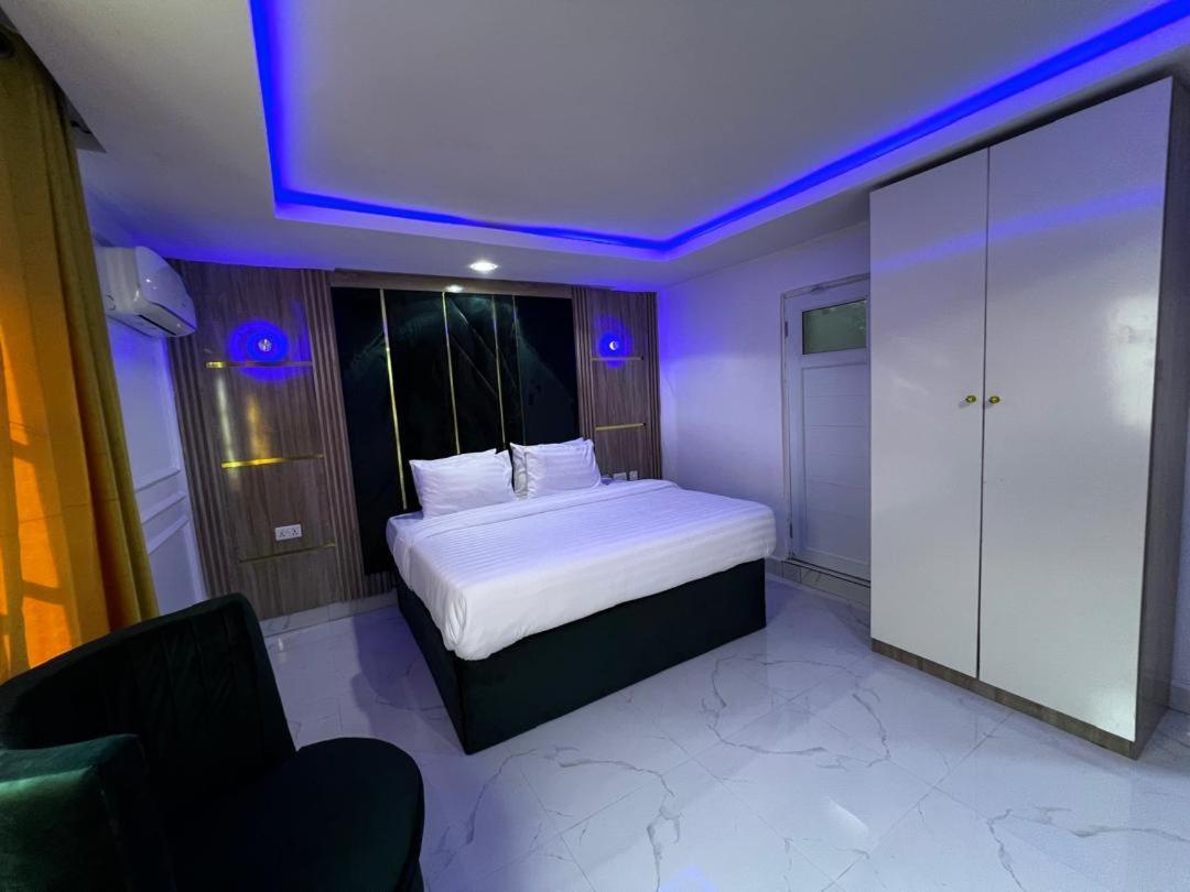 Villa Palazzo Hotel 2 Икея Экстерьер фото