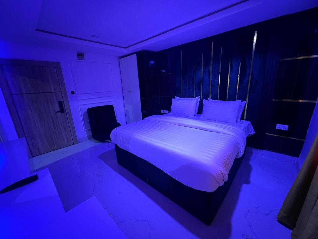 Villa Palazzo Hotel 2 Икея Экстерьер фото