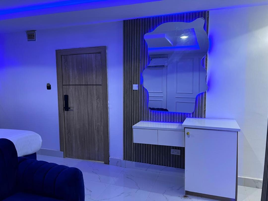 Villa Palazzo Hotel 2 Икея Экстерьер фото