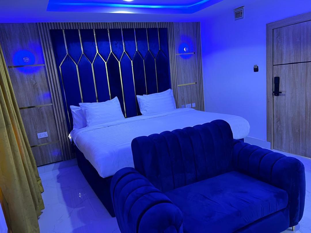 Villa Palazzo Hotel 2 Икея Экстерьер фото