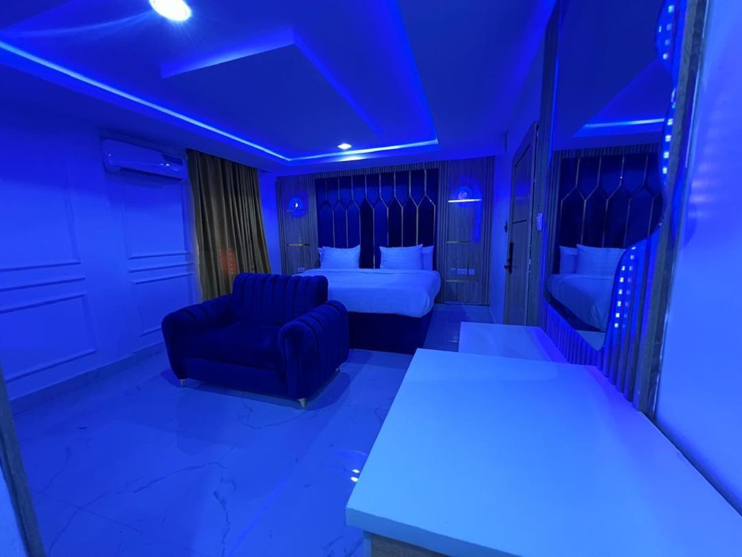Villa Palazzo Hotel 2 Икея Экстерьер фото