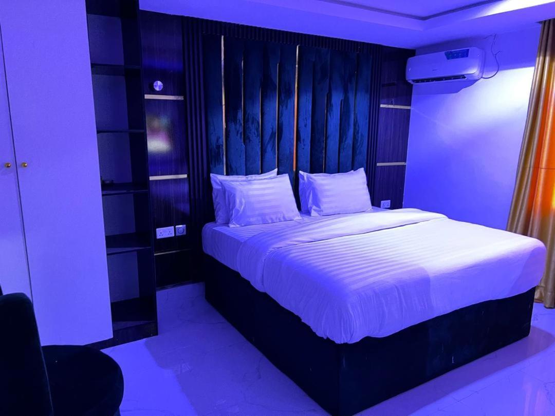 Villa Palazzo Hotel 2 Икея Экстерьер фото